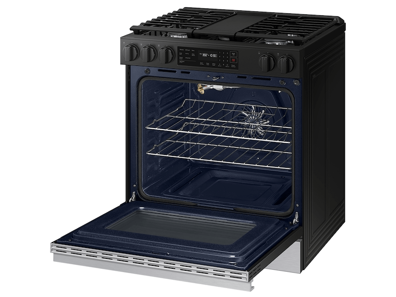Samsung NSG6DG8300SR