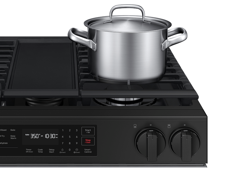 Samsung NSG6DG8300SR