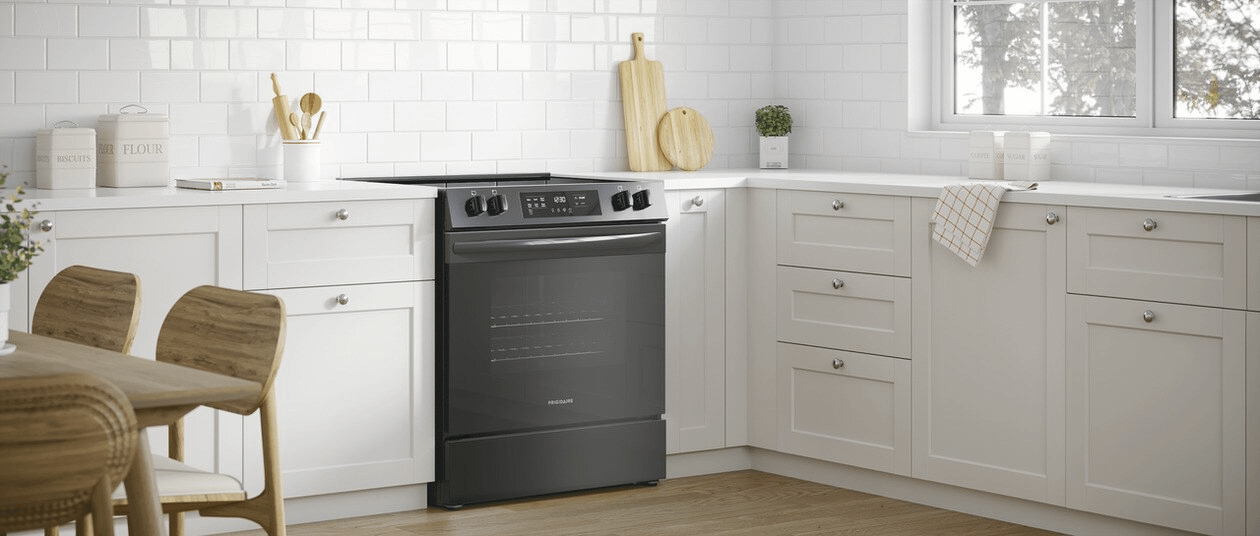 Frigidaire FCFE3062AB