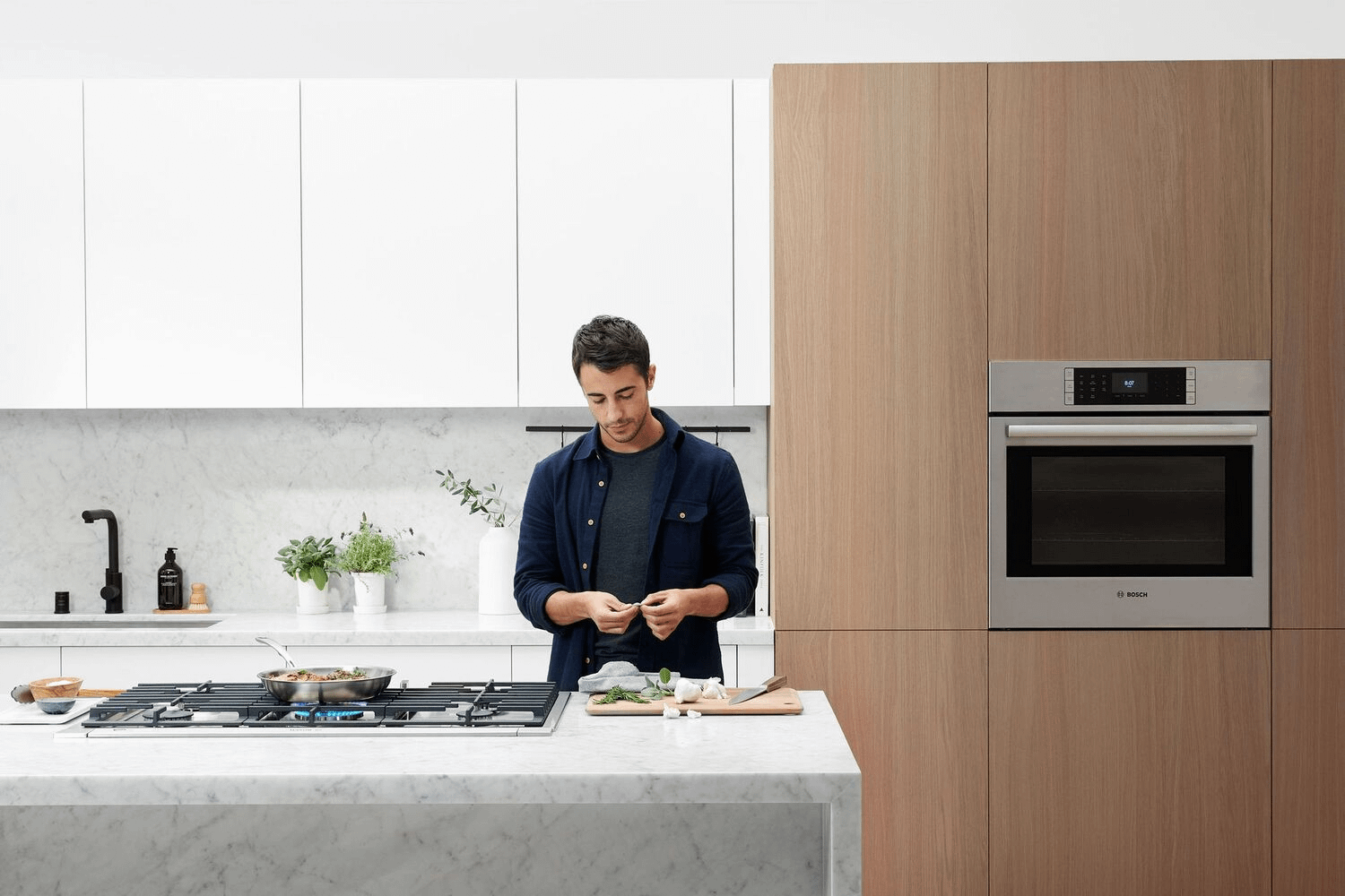 Bosch HBLP454UC